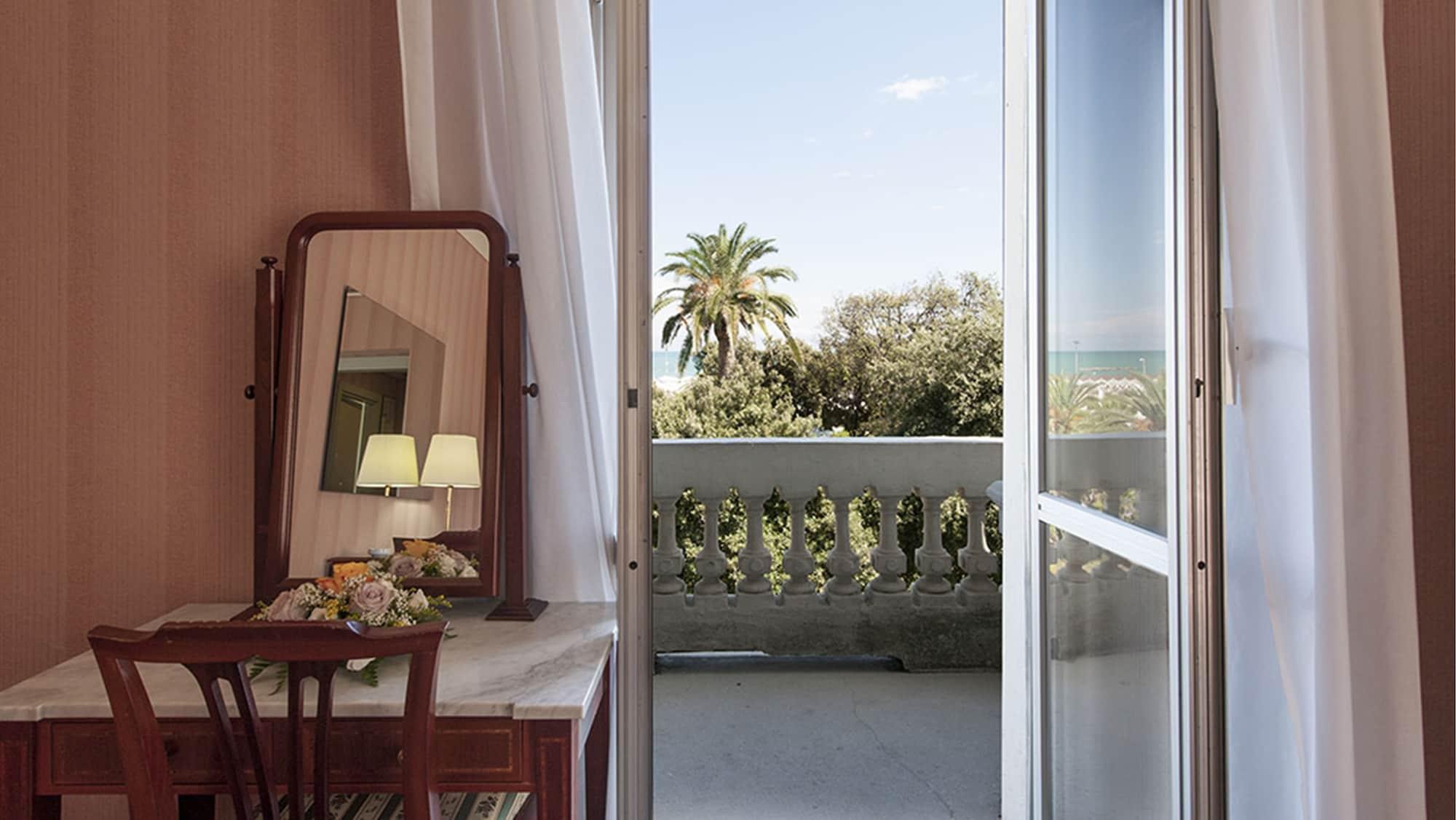 Hotel Esplanade Πεσκάρα Εξωτερικό φωτογραφία