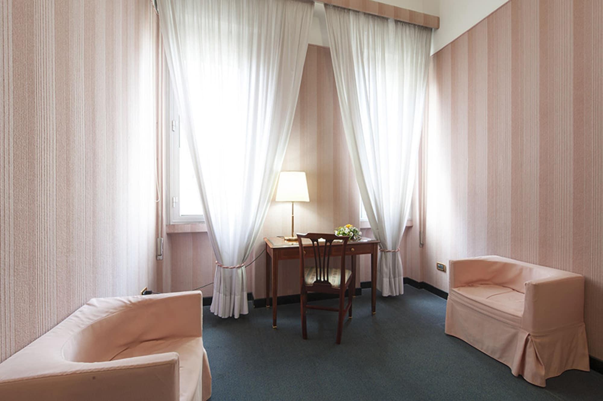 Hotel Esplanade Πεσκάρα Εξωτερικό φωτογραφία