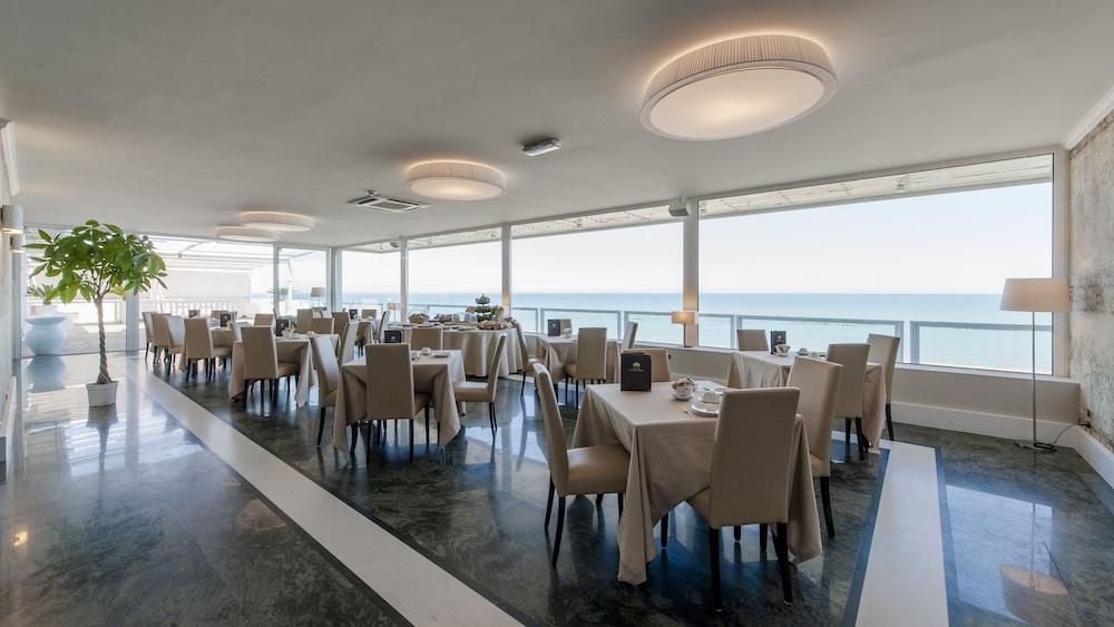 Hotel Esplanade Πεσκάρα Εξωτερικό φωτογραφία